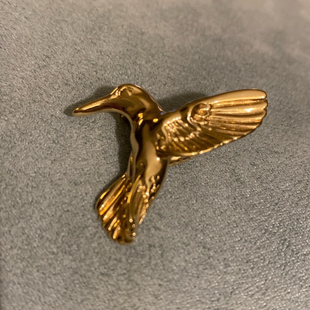 14K Gold Hummingbird Brooch